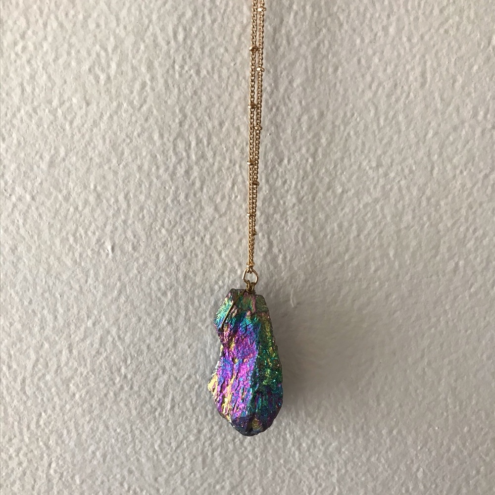 multicolor stone necklace with gold chain